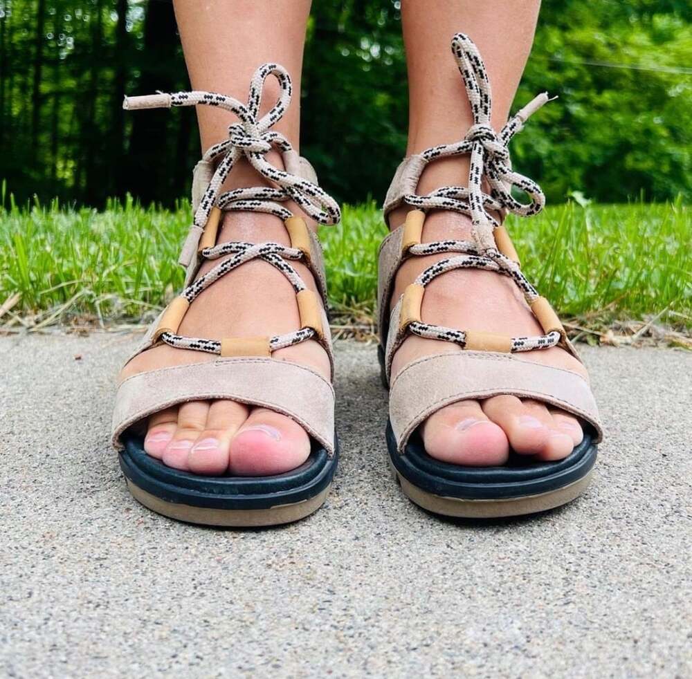 Sorel Torpeda II Lace Up Gladiator Sandals Sahara Tan Taupe Size 7